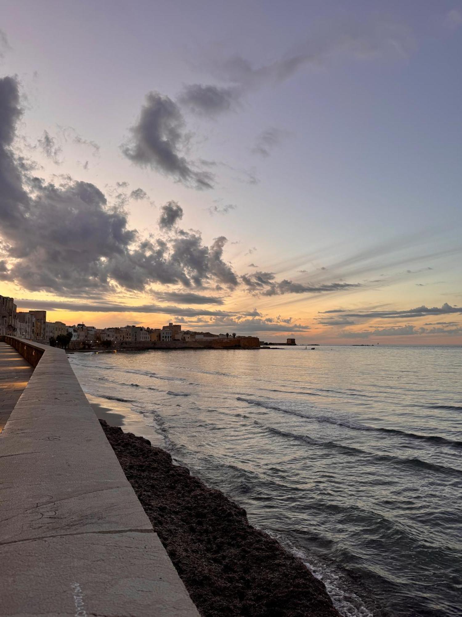 Summer Wind Apartments Trapani Kültér fotó