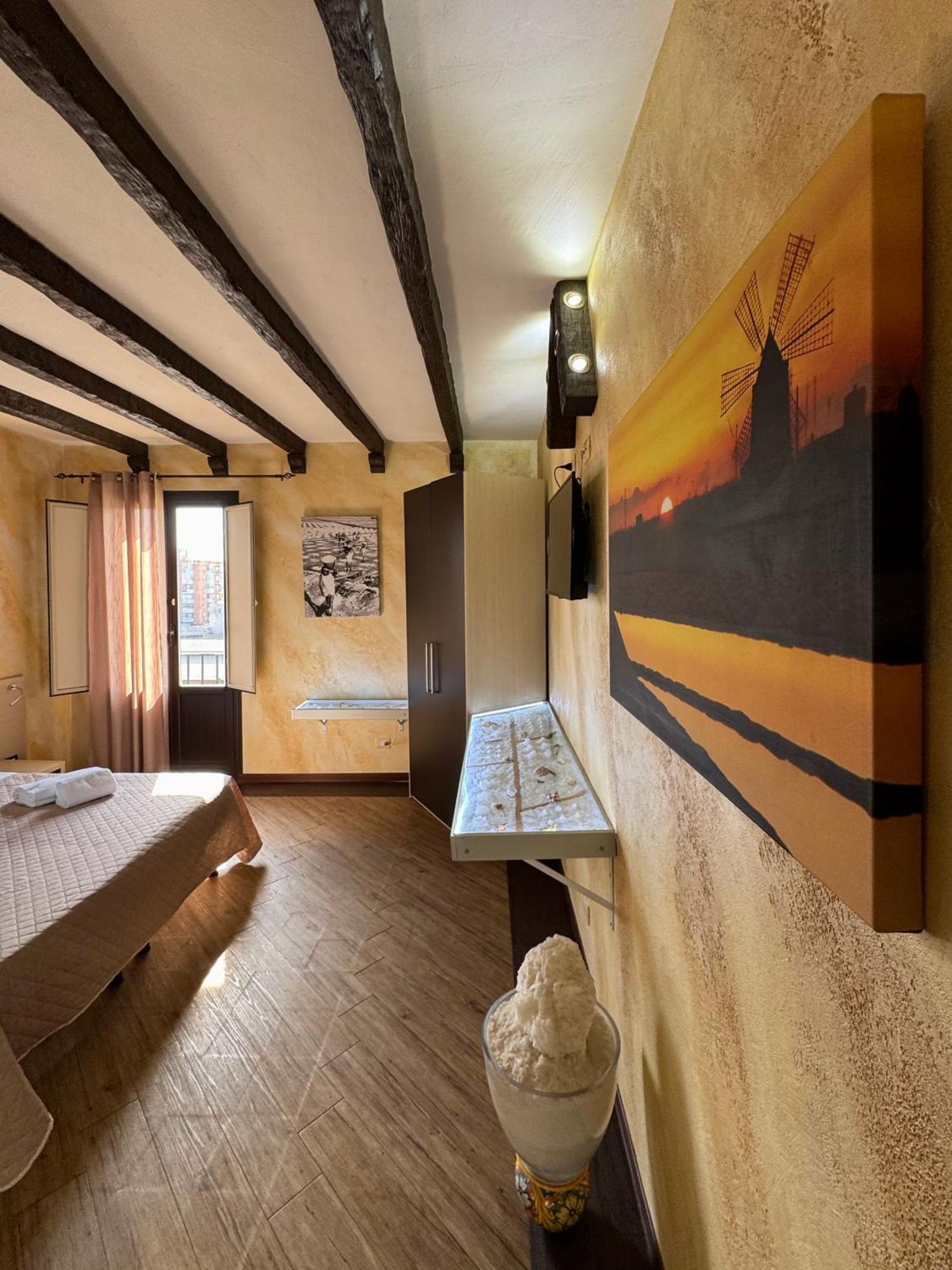 Summer Wind Apartments Trapani Kültér fotó